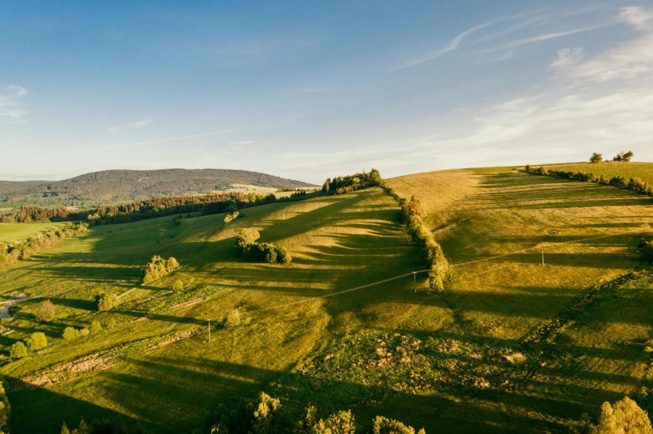Отель Treehous Sneznik S Wellness Долни-Морава Экстерьер фото