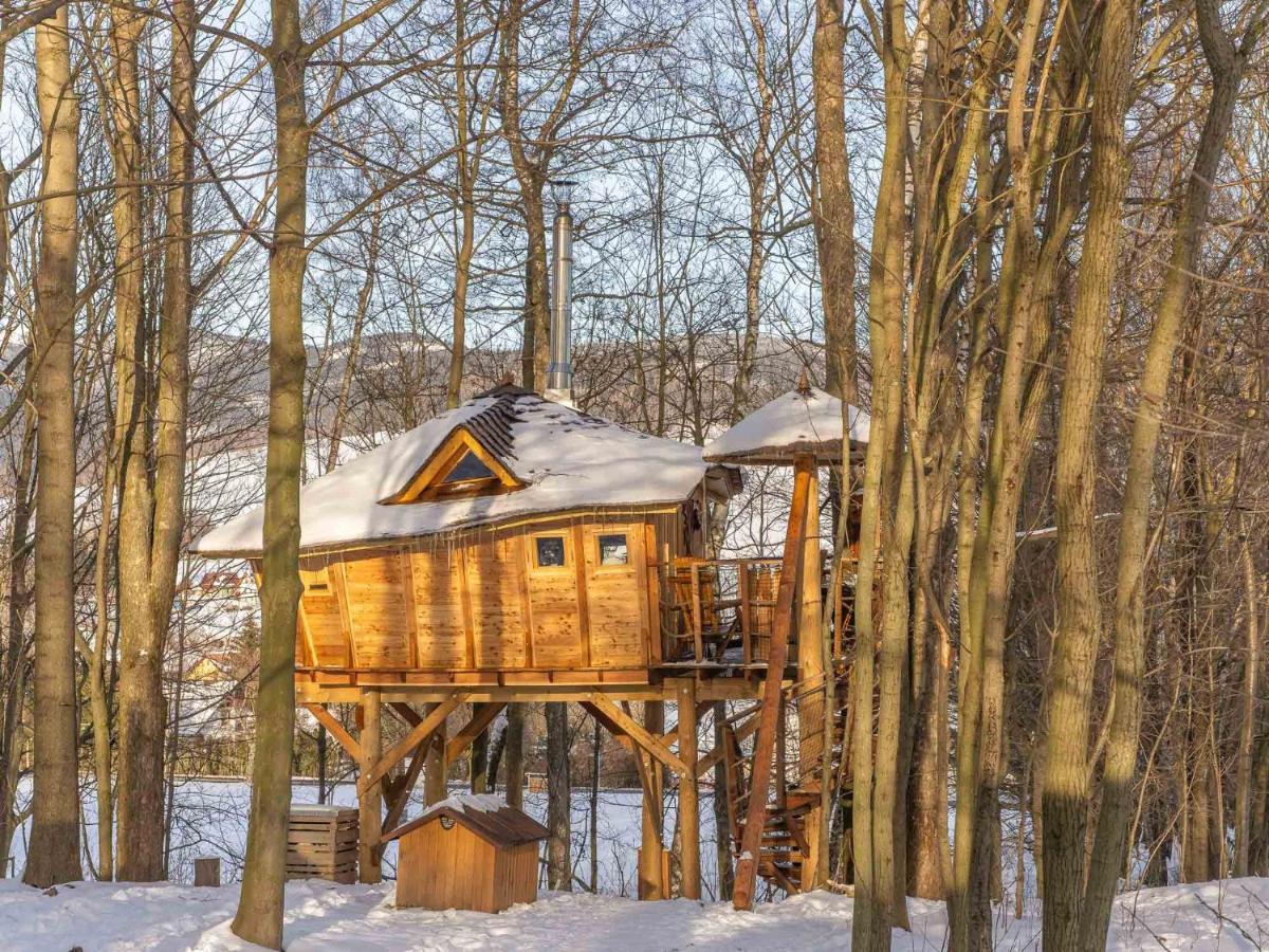 Отель Treehous Sneznik S Wellness Долни-Морава Экстерьер фото