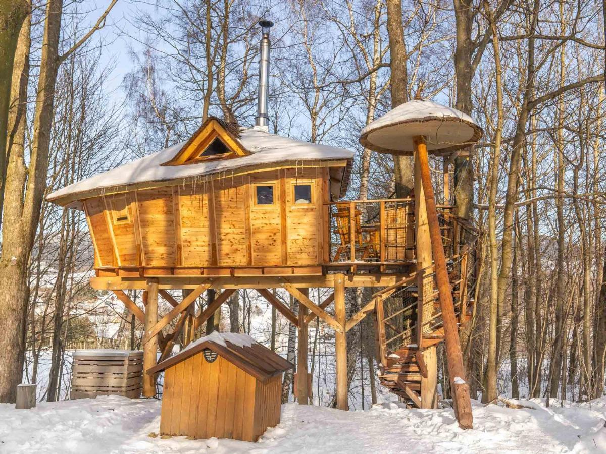 Отель Treehous Sneznik S Wellness Долни-Морава Экстерьер фото