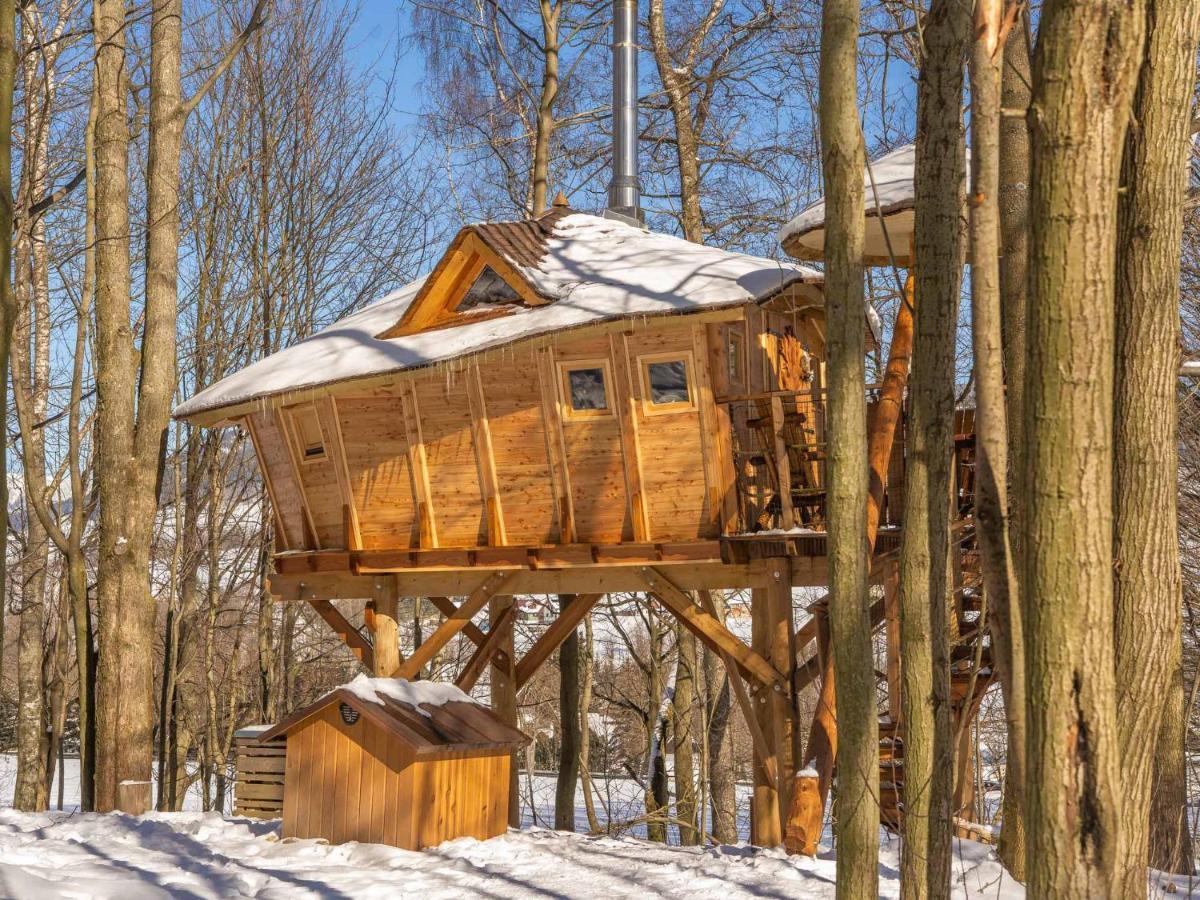 Отель Treehous Sneznik S Wellness Долни-Морава Экстерьер фото
